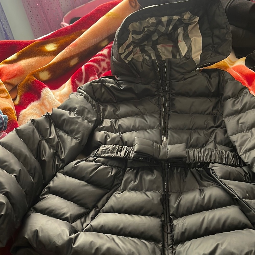 Girl Burberry coat size 7